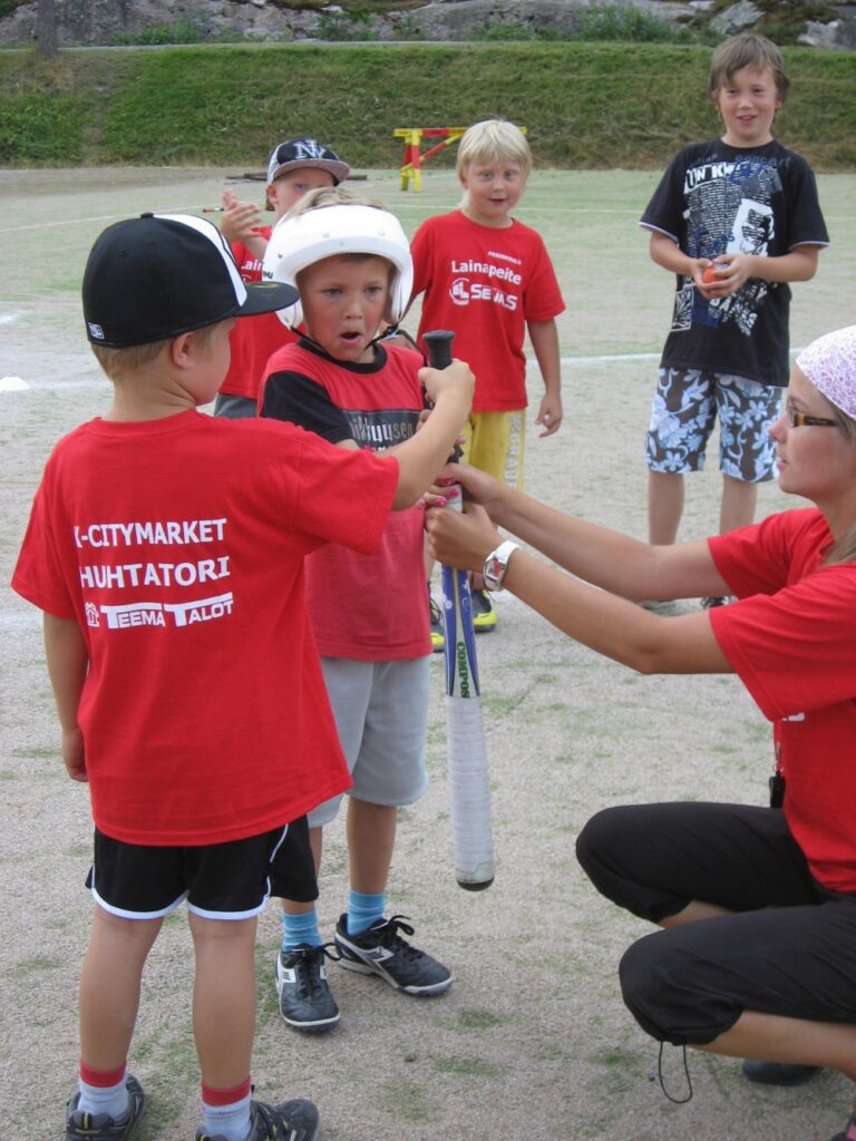 YKV ja SMJ järjestävät pesiskerhon